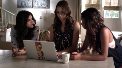 PLL_S04E12_720p_JACK_Up_DownloadSeriesHere_1410.jpg