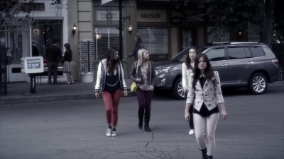 PLL_S04E12_720p_JACK_Up_DownloadSeriesHere_1499.jpg