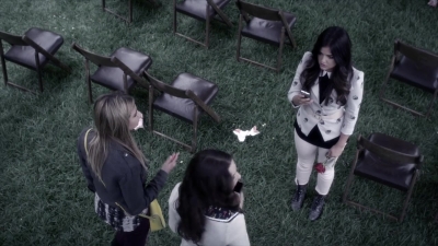 PLL_S04E12_720p_JACK_Up_DownloadSeriesHere_1672.jpg