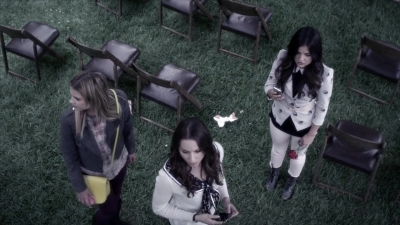 PLL_S04E12_720p_JACK_Up_DownloadSeriesHere_1673.jpg
