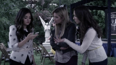 PLL_S04E12_720p_JACK_Up_DownloadSeriesHere_1696.jpg