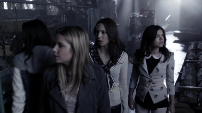 PLL_S04E12_720p_JACK_Up_DownloadSeriesHere_1915.jpg