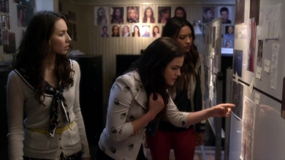 PLL_S04E12_720p_JACK_Up_DownloadSeriesHere_2177.jpg