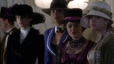 PLL_S04E13_720p_JACK_Up_DownloadSeriesHere_0422.jpg