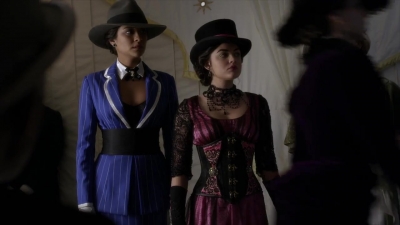 PLL_S04E13_720p_JACK_Up_DownloadSeriesHere_0429.jpg