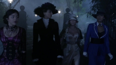 PLL_S04E13_720p_JACK_Up_DownloadSeriesHere_0678.jpg