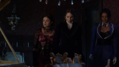 PLL_S04E13_720p_JACK_Up_DownloadSeriesHere_1431.jpg
