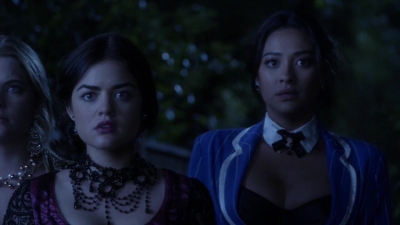 PLL_S04E13_720p_JACK_Up_DownloadSeriesHere_2402.jpg
