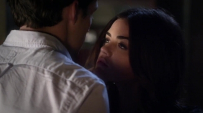 PLL_S04E14_720p_JACK_Up_DownloadSeriesHere_1921.jpg