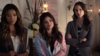 PLL_S04E14_720p_JACK_Up_DownloadSeriesHere_2478.jpg