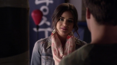 PLL_S04E16_720p_JACK_Up_DownloadSeriesHere_0677.jpg