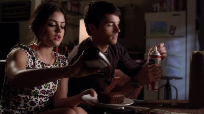 PLL_S04E16_720p_JACK_Up_DownloadSeriesHere_2464.jpg