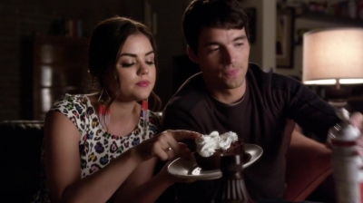 PLL_S04E16_720p_JACK_Up_DownloadSeriesHere_2470.jpg