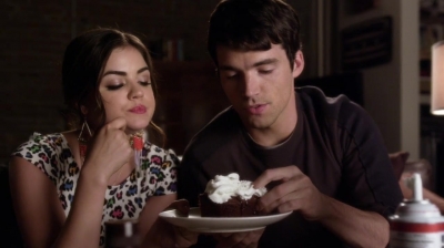 PLL_S04E16_720p_JACK_Up_DownloadSeriesHere_2475.jpg