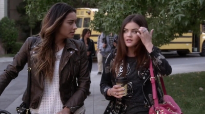PLL_S04E17_720p_JACK_Up_DownloadSeriesHere_1553.jpg