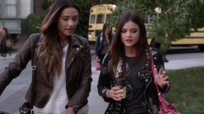 PLL_S04E17_720p_JACK_Up_DownloadSeriesHere_1554.jpg