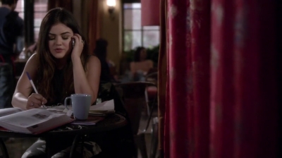 PLL_S04E17_720p_JACK_Up_DownloadSeriesHere_1706.jpg