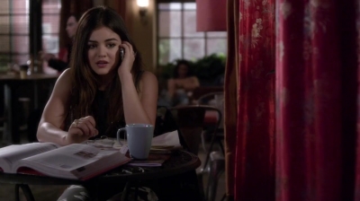 PLL_S04E17_720p_JACK_Up_DownloadSeriesHere_1708.jpg