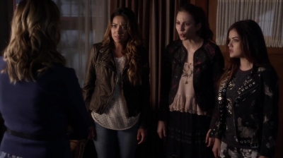PLL_S04E17_720p_JACK_Up_DownloadSeriesHere_2440.jpg