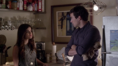 PLL_S04E20_720p_JACK_Up_DownloadSeriesHere_1178.jpg