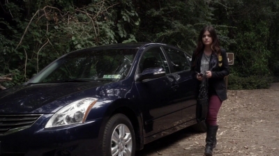 PLL_S04E20_720p_JACK_Up_DownloadSeriesHere_1415.jpg