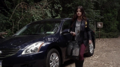 PLL_S04E20_720p_JACK_Up_DownloadSeriesHere_1416.jpg