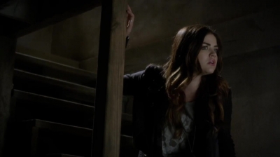 PLL_S04E20_720p_JACK_Up_DownloadSeriesHere_1605.jpg