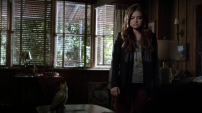 PLL_S04E20_720p_JACK_Up_DownloadSeriesHere_1699.jpg