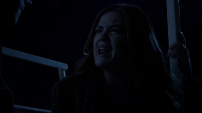 PLL_S04E20_720p_JACK_Up_DownloadSeriesHere_2140.jpg