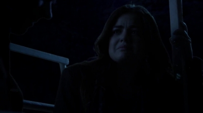 PLL_S04E20_720p_JACK_Up_DownloadSeriesHere_2199.jpg
