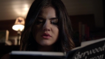 PLL_S04E20_720p_JACK_Up_DownloadSeriesHere_2538.jpg
