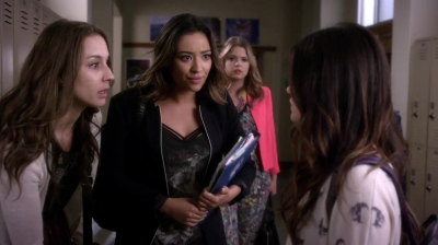PLL_S04E21_720p_JACK_Up_DownloadSeriesHere_0542.jpg