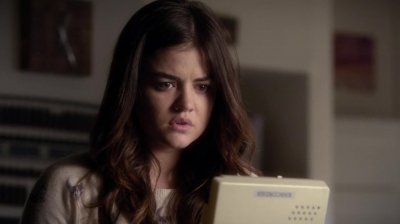 PLL_S04E21_720p_JACK_Up_DownloadSeriesHere_0888.jpg
