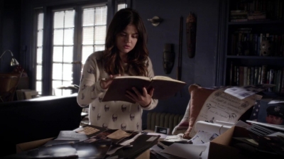 PLL_S04E21_720p_JACK_Up_DownloadSeriesHere_0995.jpg