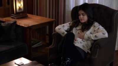 PLL_S04E21_720p_JACK_Up_DownloadSeriesHere_2058.jpg