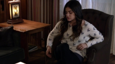 PLL_S04E21_720p_JACK_Up_DownloadSeriesHere_2062.jpg