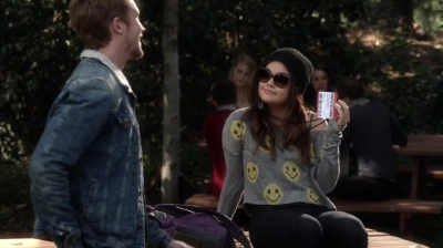PLL_S04E22_720p_JACK_Up_DownloadSeriesHere_0369.jpg