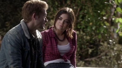 PLL_S04E22_720p_JACK_Up_DownloadSeriesHere_1138.jpg