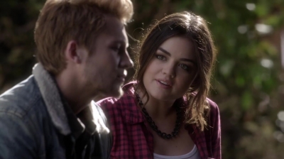 PLL_S04E22_720p_JACK_Up_DownloadSeriesHere_1147.jpg