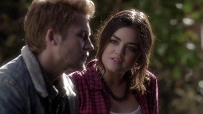 PLL_S04E22_720p_JACK_Up_DownloadSeriesHere_1148.jpg