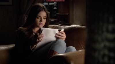 PLL_S04E22_720p_JACK_Up_DownloadSeriesHere_2041.jpg
