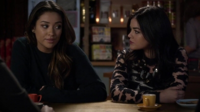 PLL_S04E23_720p_JACK_Up_DownloadSeriesHere_0092.jpg