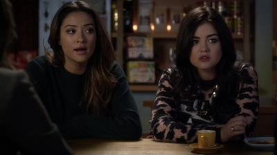 PLL_S04E23_720p_JACK_Up_DownloadSeriesHere_0098.jpg