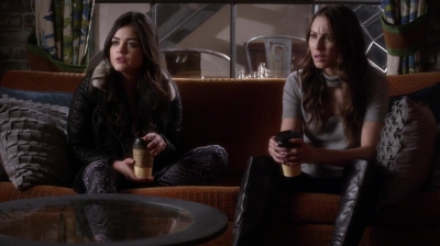 PLL_S04E23_720p_JACK_Up_DownloadSeriesHere_1254.jpg