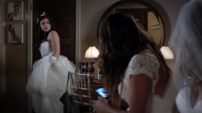 PLL_S04E23_720p_JACK_Up_DownloadSeriesHere_2309.jpg