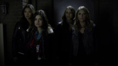 PLL_S04E23_720p_JACK_Up_DownloadSeriesHere_2541.jpg
