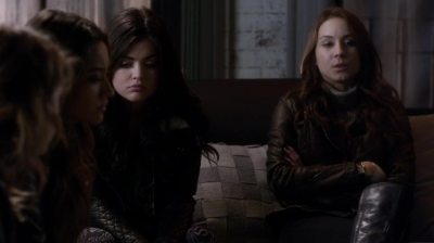 PLL_S04E24_720p_JACK_Up_DownloadSeriesHere_0109.jpg