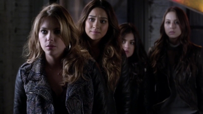 PLL_S04E24_720p_JACK_Up_DownloadSeriesHere_0126.jpg