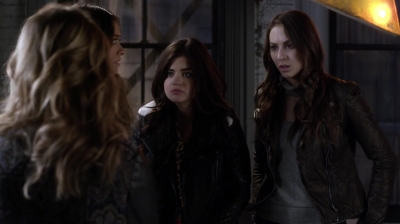 PLL_S04E24_720p_JACK_Up_DownloadSeriesHere_0206.jpg