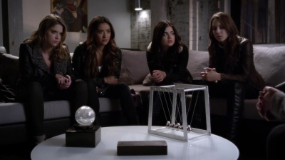PLL_S04E24_720p_JACK_Up_DownloadSeriesHere_0383.jpg